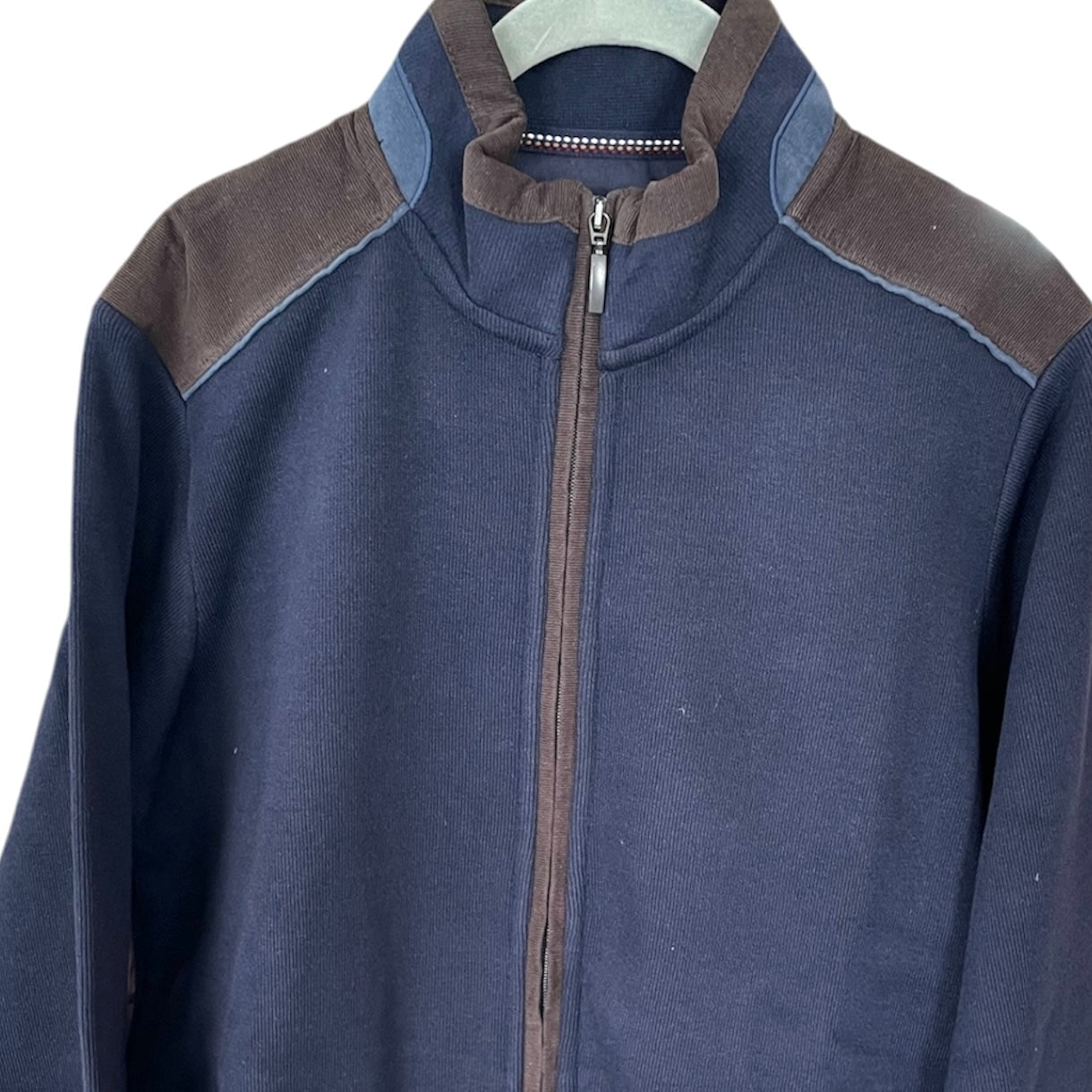 FELPA IN ZIP CON RIPORTI IN ALCANTARA