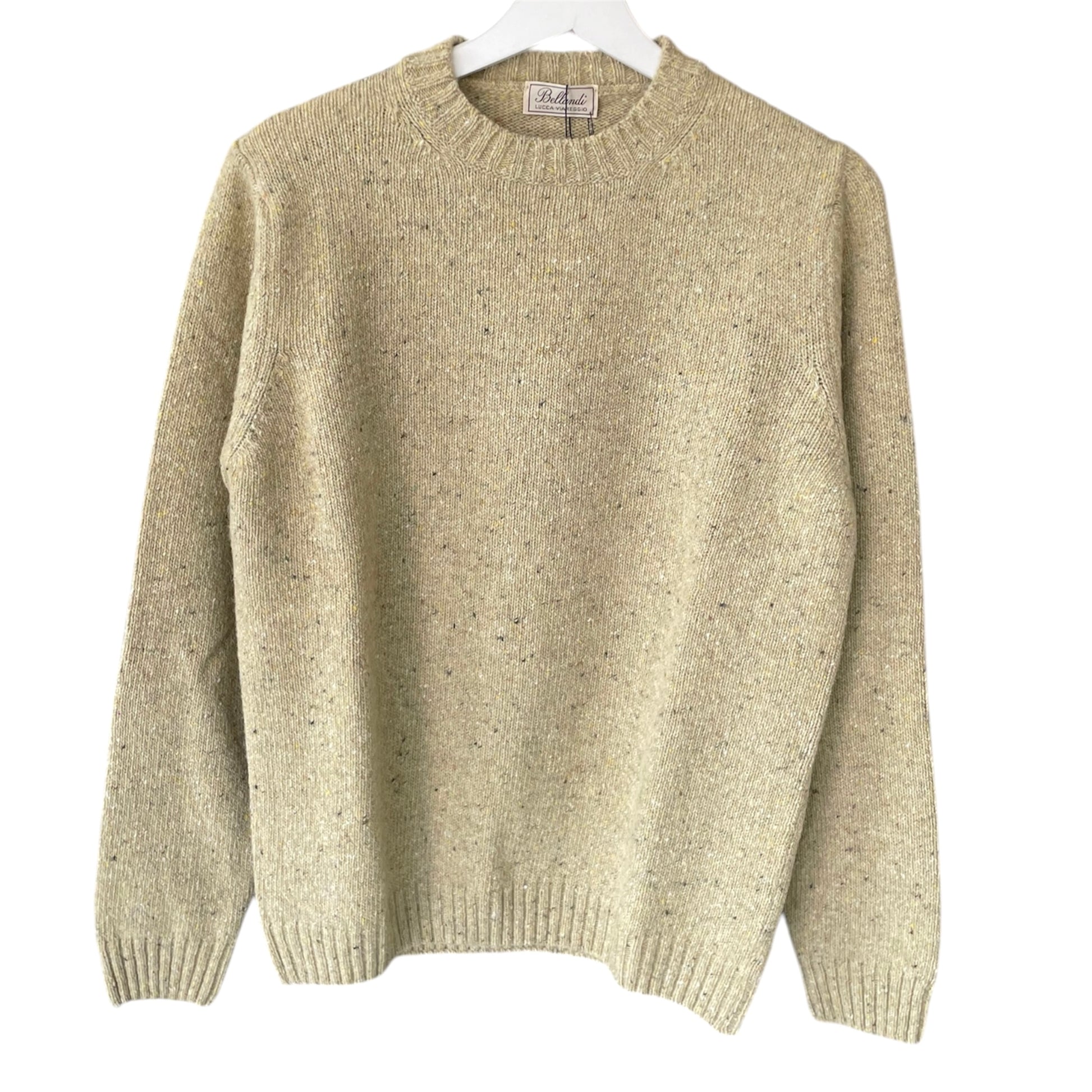 Maglia Donegal da Uomo color giallo e verde. Composizione 80% Lana, Made in Italy. Realizzato con tessuti di alta qualità, Scopri eleganza e qualità di questo prodotto nella storica maglieria di lusso Bellandi dal 1952, negozio fisico a Viareggio.