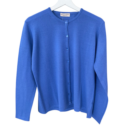 Twin set unito da donna, 100% Lana Made in Italy. Realizzato con tessuti di alta qualità, Scopri eleganza e qualità di questo prodotto nella storica maglieria di lusso Bellandi dal 1952, negozio fisico a Viareggio.